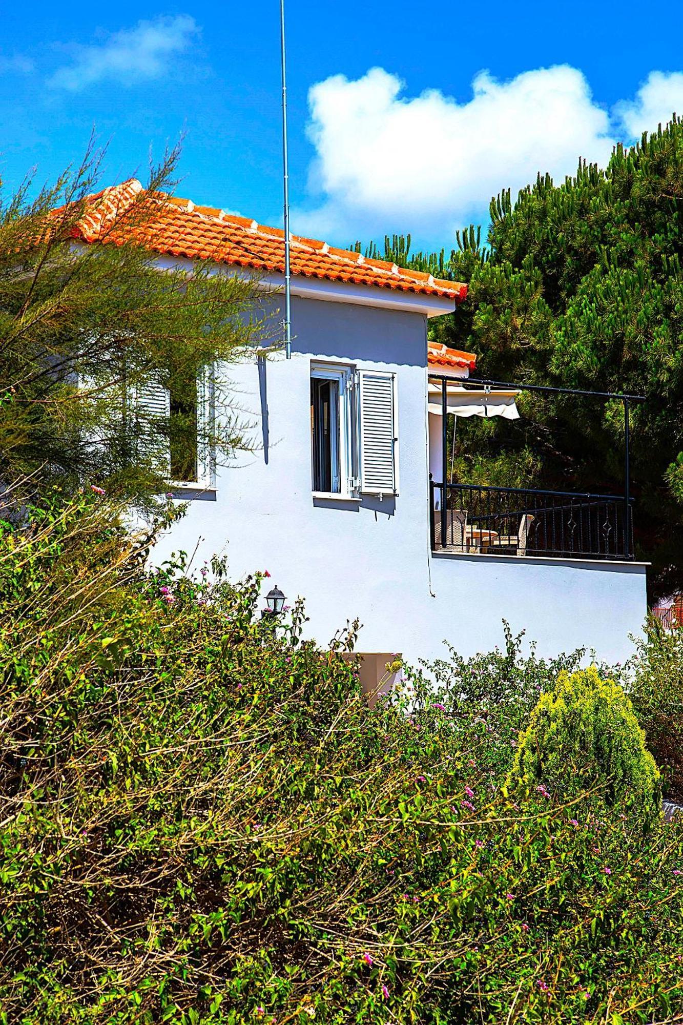 Romanos Beach Villas 外观 照片