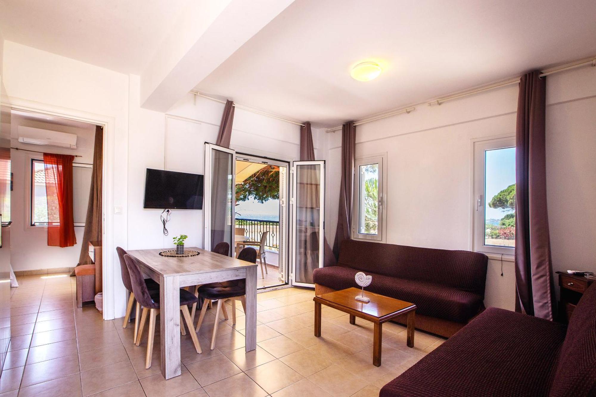 Romanos Beach Villas 外观 照片
