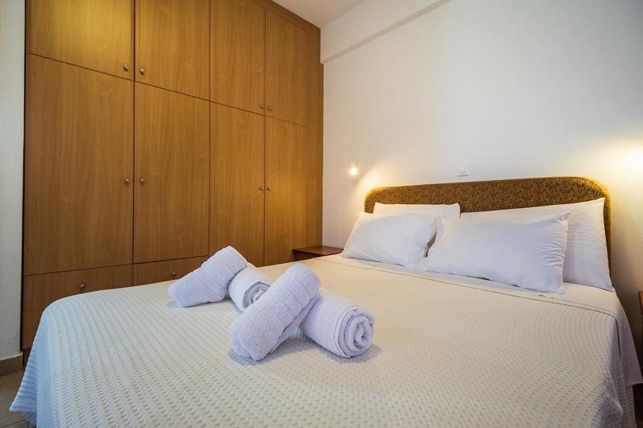 Romanos Beach Villas 外观 照片